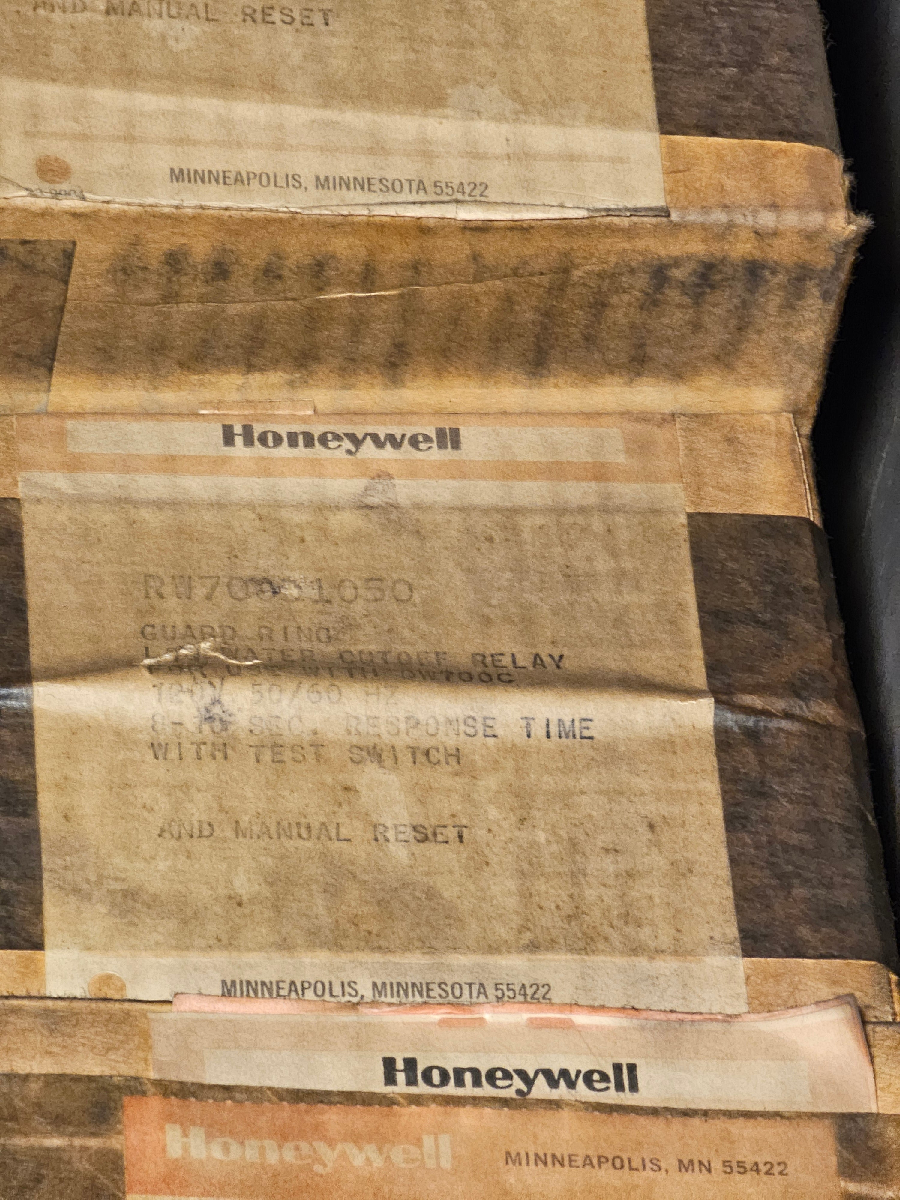 HONEYWELL  LOW WATER CUTOFF RELAY