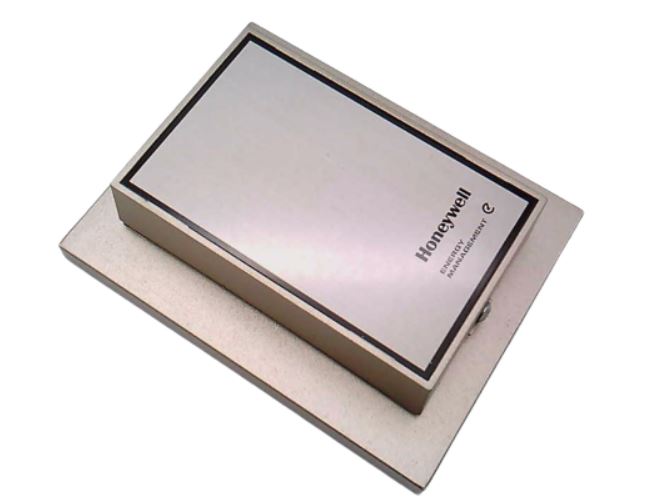 Honeywell T7047C-1090 Wall Mounted Sensor Enclosure